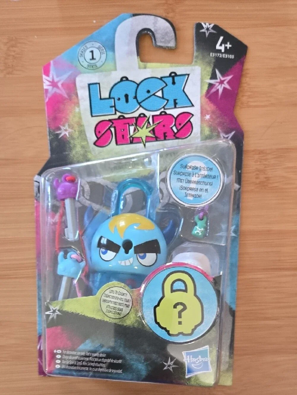 Hasbro Lock Stars Character Lock Set in Blue and Pink Duo